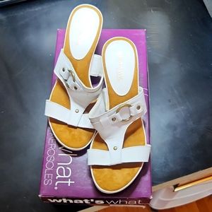 Aerosol white sandals, sz 7